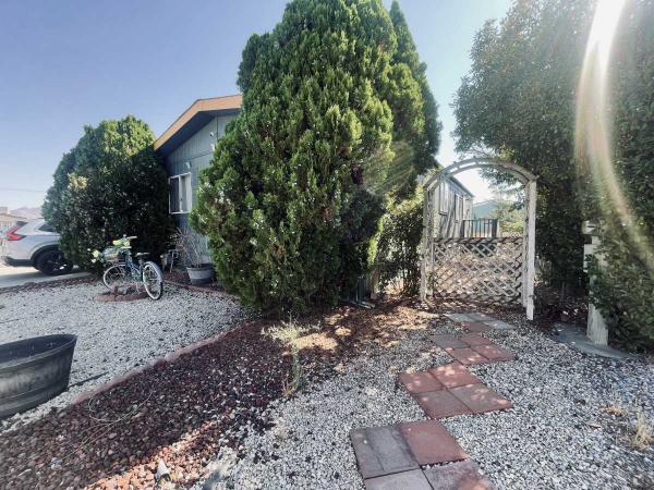 1993 SKYLINE WOOD MANOR Manufactured Home
