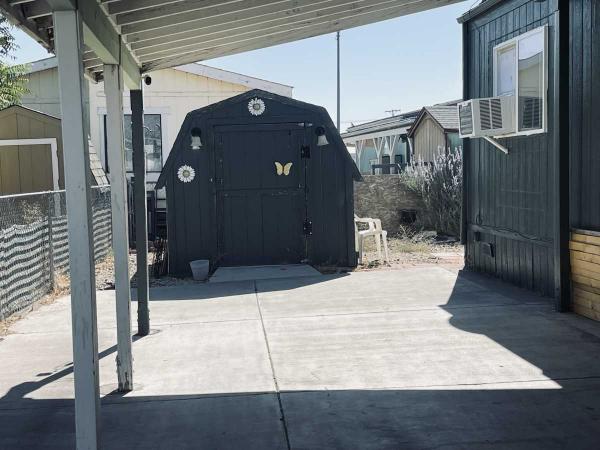 1993 SKYLINE WOOD MANOR Manufactured Home