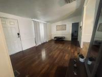 1993 SKYLINE WOOD MANOR Manufactured Home