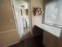 1993 SKYLINE WOOD MANOR Manufactured Home