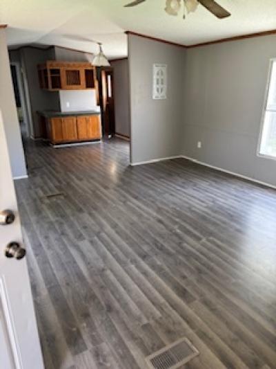 Photo 4 of 11 of home located at 11365 Whitmore Plaza #490 Omaha, NE 68142