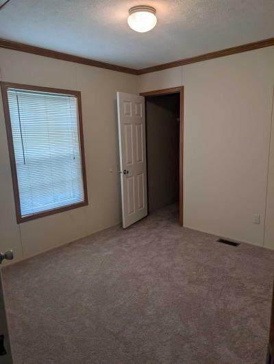 Mobile Home at 51 Cracked Walnut Way Martinsburg, WV 25403