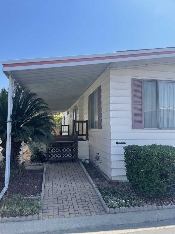 1977 Goldenwest Mobile Home