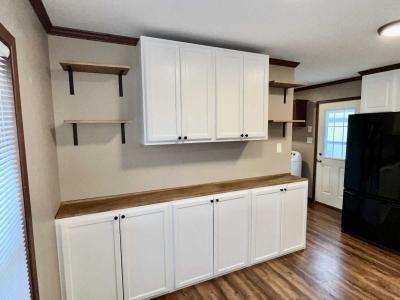 Photo 5 of 25 of home located at 7 North Mountainview Mhp Stony Point, NY 10980