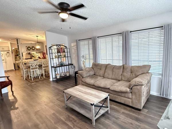 1991 REDMAN WALDEN Manufactured Home