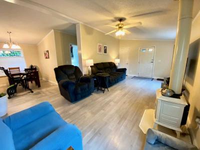 Photo 4 of 37 of home located at 2115 Central Ave #34 Schenectady, NY 12304
