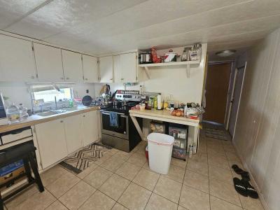Photo 5 of 23 of home located at 3035  66th Ave N Saint Petersburg, FL 33792