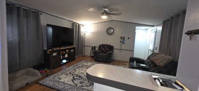 Photo 5 of 8 of home located at 359 Castille Court Saint Peters, MO 63376