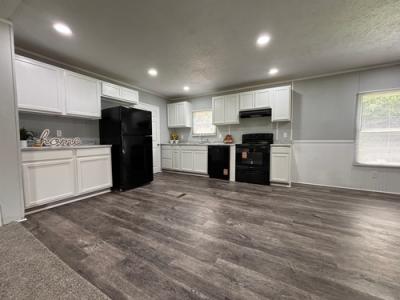 Photo 5 of 19 of home located at 9631 Highway 45 Chunchula, AL 36521