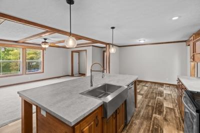 Photo 3 of 16 of home located at 216 Northwood Lane Greeneville, TN 37745
