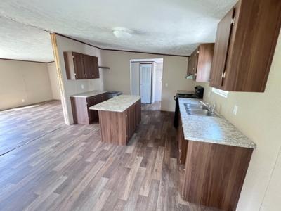 Photo 3 of 12 of home located at 16071 Old Greensboro Road Moundville, AL 35474