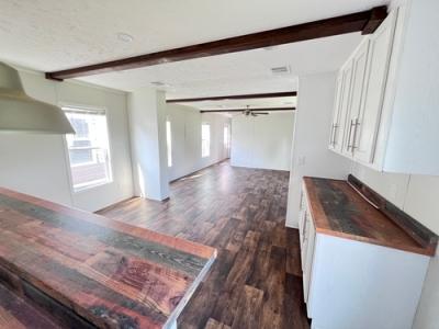 Photo 5 of 14 of home located at 16071 Old Greensboro Road Moundville, AL 35474