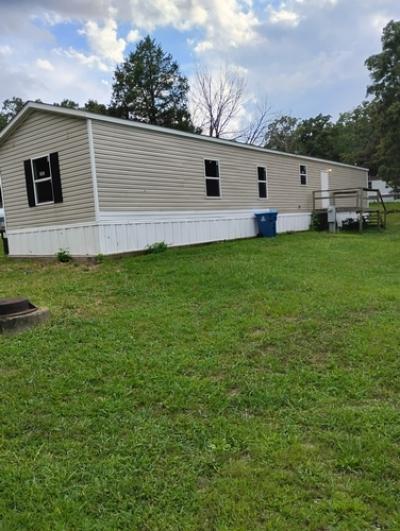 Photo 3 of 8 of home located at 819 Rue Dauphine Bonne Terre, MO 63628
