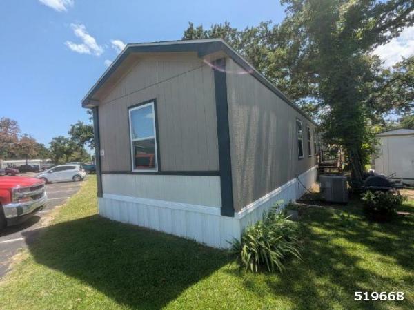 2021 OAK CREEK Mobile Home For Sale