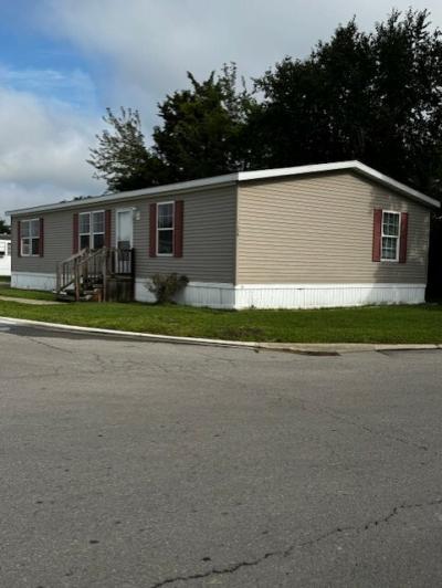 Mobile Home at 1126 Chateau Monroe, MI 48161