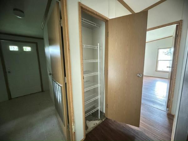 2004 Pine Grove Unknown Mobile Home