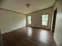 2004 Pine Grove Unknown Mobile Home