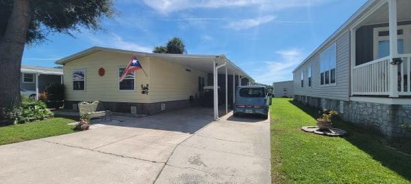 1985 TWIN Mobile Home