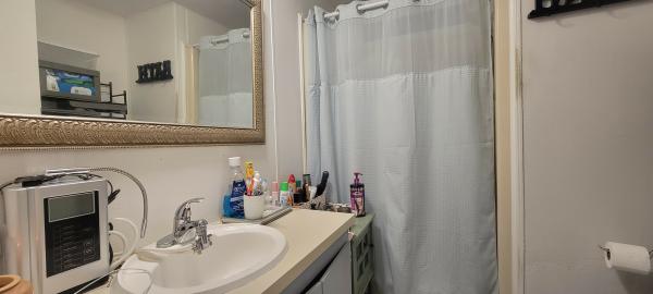 1985 TWIN Mobile Home