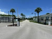 2025 Skyline - Ocala Bal Harbour w/ Den Mobile Home