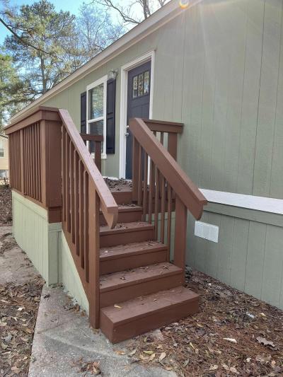 Photo 3 of 8 of home located at 606 Eloise #El606 Conroe, TX 77301