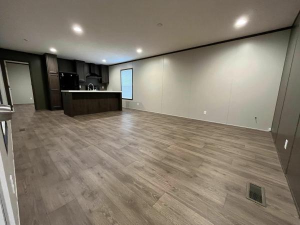 2022 Clayton - Bonham  Home