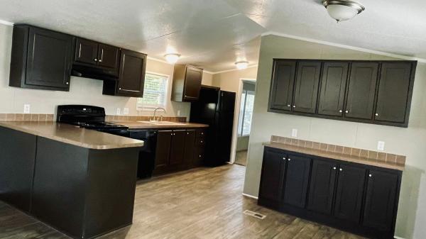 2013 Clayton Homes Inc Mobile Home For Sale