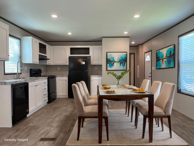 Photo 5 of 8 of home located at 127 Peggy #Pg127 Conroe, TX 77301