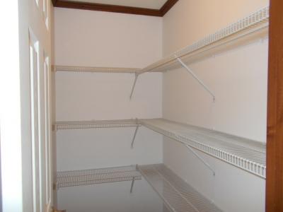 Photo 3 of 13 of home located at 138 Golden Meadow Drive Batavia, OH 45103