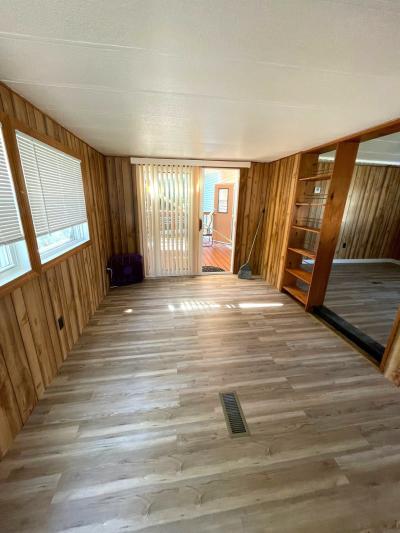 Photo 5 of 21 of home located at 17 Skyview Drive Nashua, NH 03062