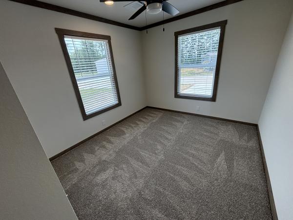 2025 Clayton 52NXT28523A Mobile Home