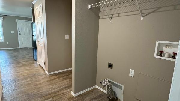 2018 American Homestar Corp Oak Creek Mobile Home
