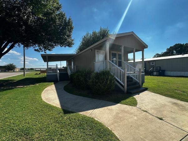 2018 American Homestar Corp Oak Creek Mobile Home