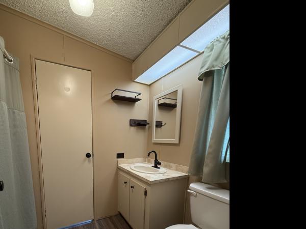 1987 Fuqu H Mobile Home