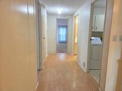 Photo 2 of 19 of home located at 507 West Moore Drive Auburndale, FL 33823