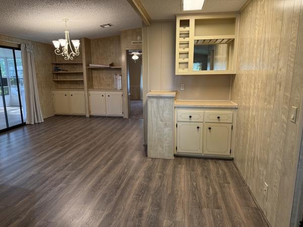 1987 Fuqu H Mobile Home