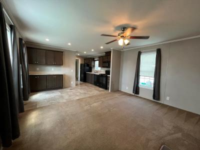 Photo 2 of 10 of home located at 40690 Heath Ct Sterling Heights, MI 48310