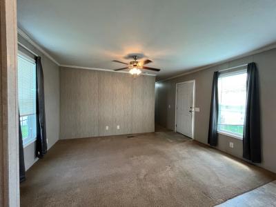 Photo 3 of 10 of home located at 40690 Heath Ct Sterling Heights, MI 48310