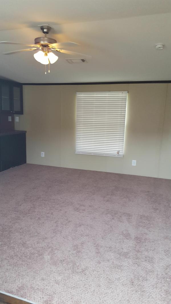 2012 American Homestar Corp Crown Manor Mobile Home