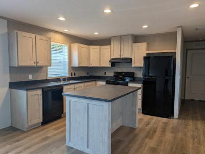 Mobile Home at 2256 Redland Rd Lot 102 Indianapolis, IN 46234
