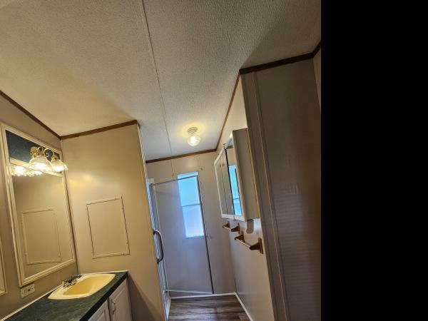 1999 Redman 11435437 Mobile Home