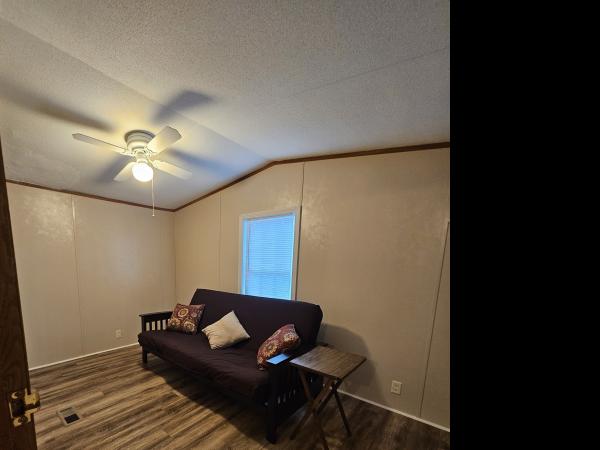 1999 Redman 11435437 Mobile Home