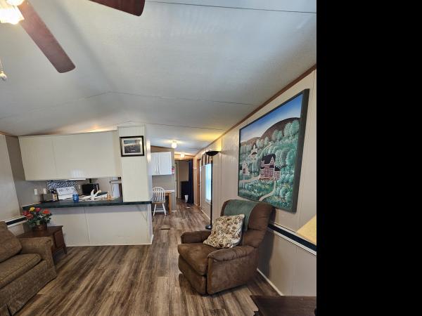 1999 Redman 11435437 Mobile Home