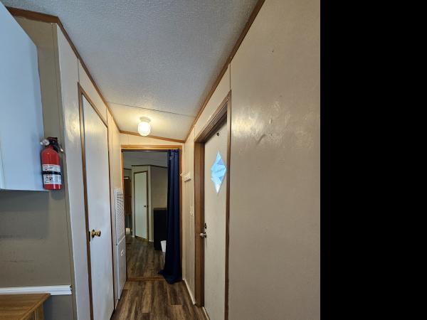 1999 Redman 11435437 Mobile Home