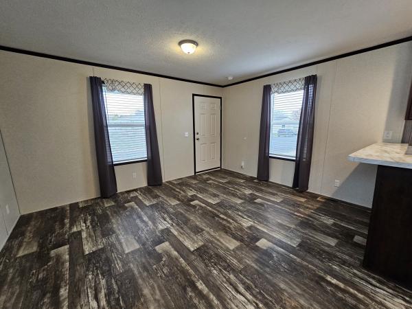 2022 Clayton Pulse 7616-773P  Home