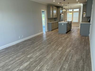 Photo 6 of 13 of home located at 39021 Golf View Ave Dade City, FL 33525