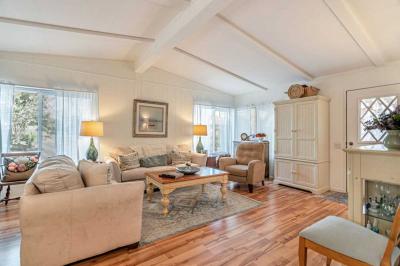 Photo 2 of 8 of home located at 1050 Borregas Ave. #104 Sunnyvale, CA 94089
