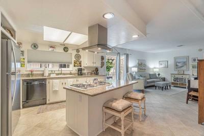 Photo 4 of 8 of home located at 1050 Borregas Ave. #104 Sunnyvale, CA 94089