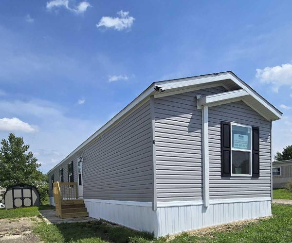 2015 Clayton Mobile Home For Sale