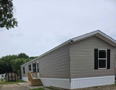 Mobile Home at 115 Rolling Park Drive North Massillon, OH 44647